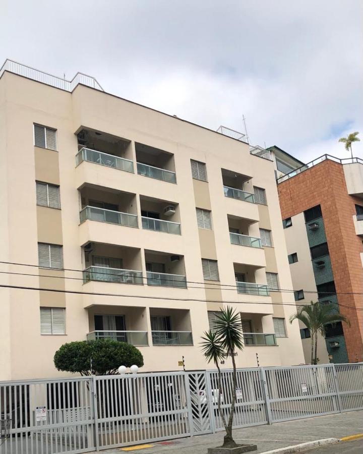 Апартаменты Apartamento Enseada Гуаружа Экстерьер фото