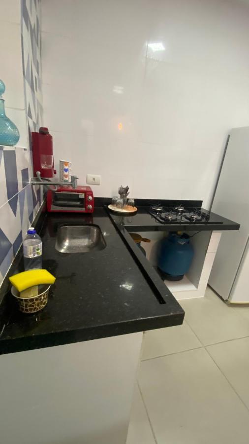 Апартаменты Apartamento Enseada Гуаружа Экстерьер фото